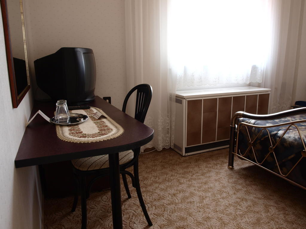 Bed and Breakfast Angela Panzio à Berettyóújfalu Chambre photo